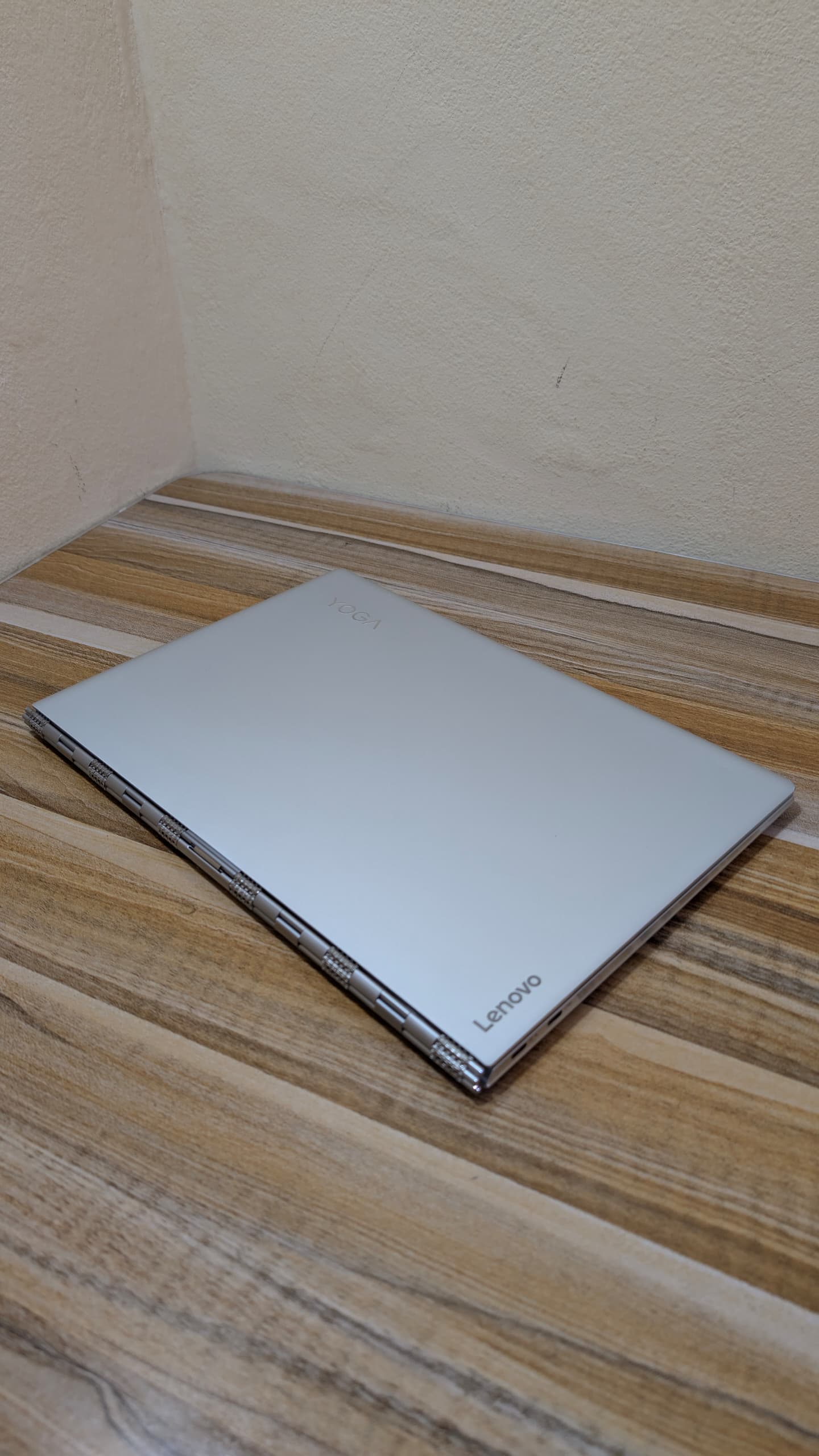 Lenovo Yoga 80VF intel core i7