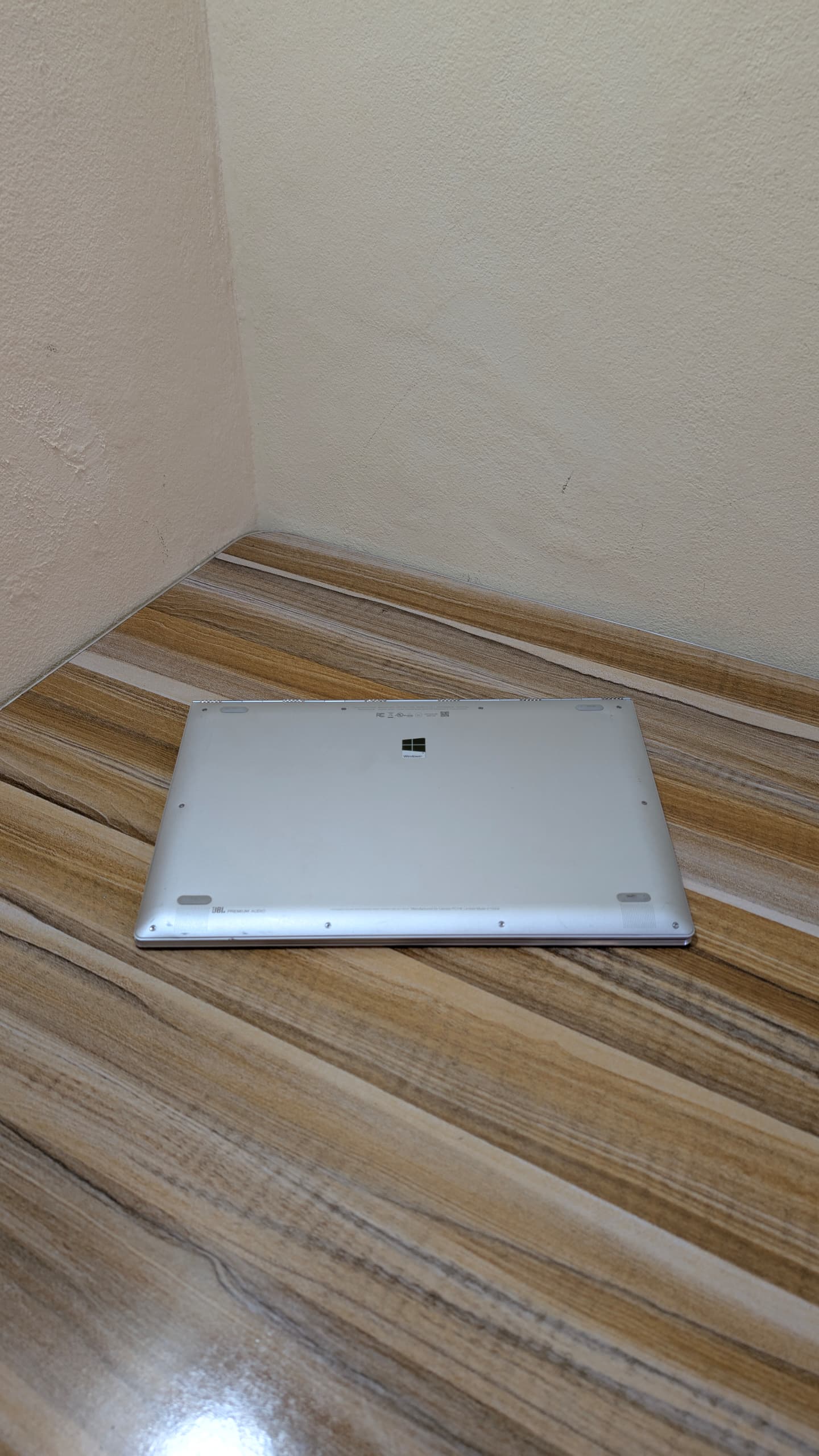 Lenovo Yoga 80VF intel core i7